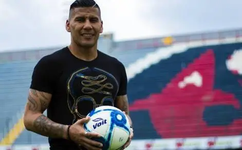 Carlos Salcido es nombrado el Nuevo Presidente de la Liga del Balompié Mexicano